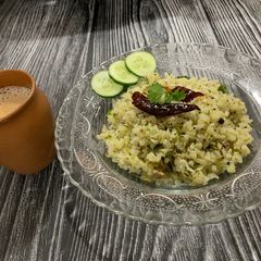 A picture of Poha Avalakki and Dam Tea.