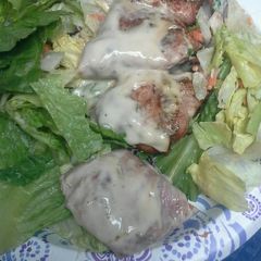 A picture of Stuffed ham salad.