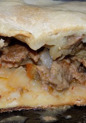 Una foto de Carne (roast beef) a la masa