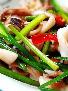 小管炒韭菜【澎湖野生水產】 的食譜成品照片