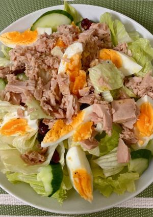 速成🥗～鮪魚生菜沙拉 的食譜成品照片