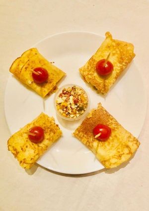 A picture of Paneer Stuffed Moong Dal Chilla.