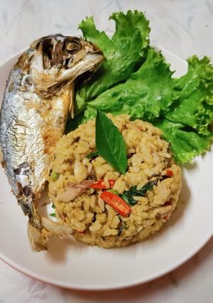 รูปของ ข้าวผัดแกงเขียวหวานปลาทู (คลีน)
