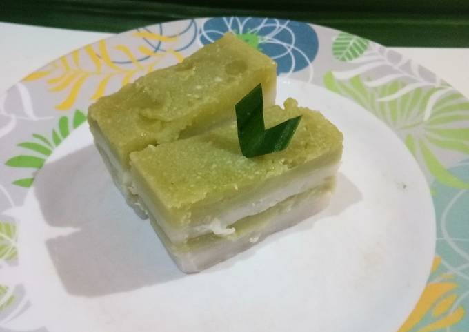 Kue lapis tepung beras