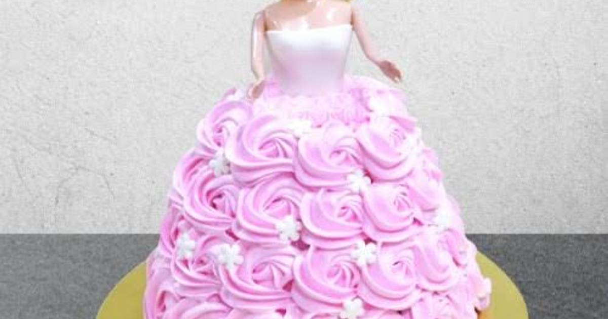 प्रेशर कुकर केक (एक राजकुमारी के जन्मदिन का केक) - आई की रेसिपी