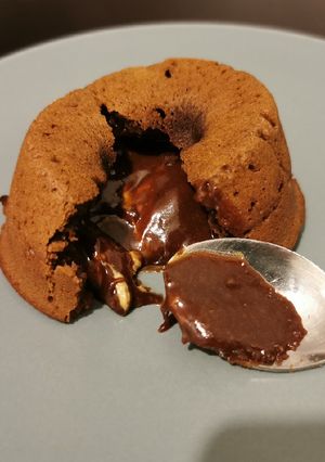Une photo de Cœur coulant au chocolat et beurre de cacahuète