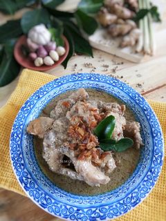 Foto resep Opor Ayam #selasabisa