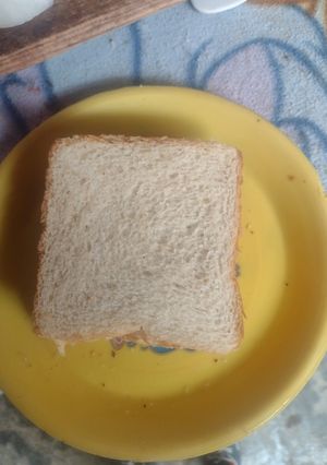 Una foto de Sandwichs Dorados De Mermelada De Fresa Y Plátano