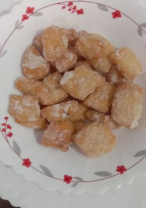 मैदा के शक्कर पारे (maida ke shakkar pare recipe in Hindi) रेसिपी मुख्य फोटो