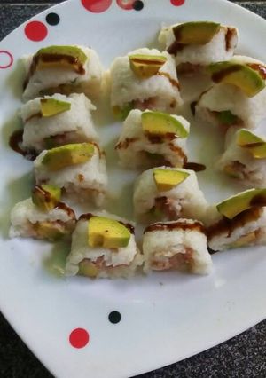 Una foto de Sushi casero