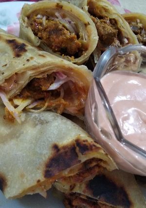 A picture of Tandoori Beef Boti Rolls.