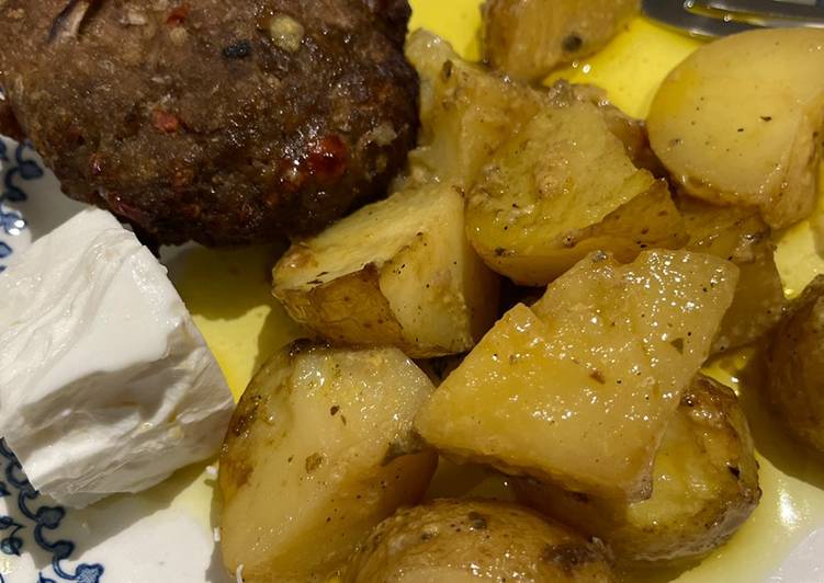Greek burgers with potatoes