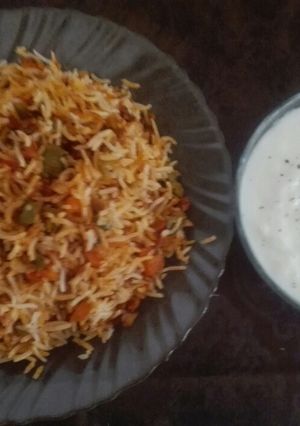 عکسی از دستور پلوی رنگی رنگی