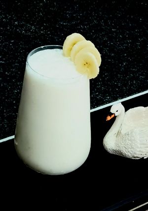 A picture of Creamy banana milk.
