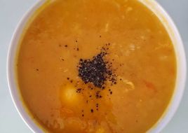 Sopa de cenoura proteíca