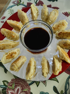 Una foto de Gyozas de pollo