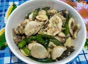 Foto resep Tumis dage picung cabe ijo