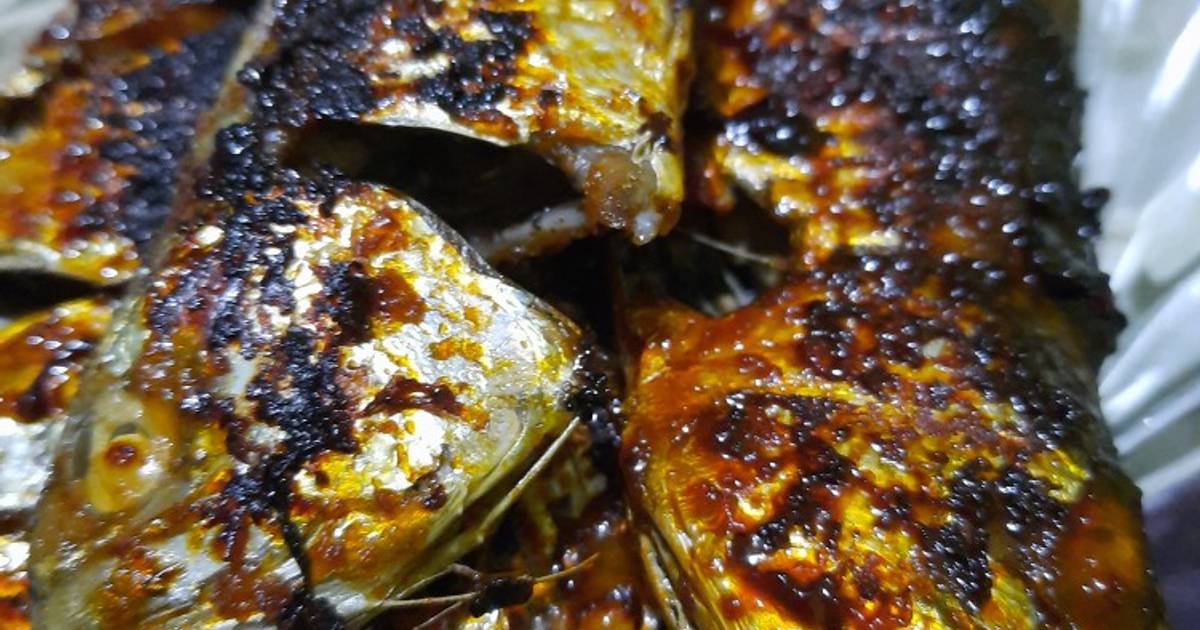 Resep Ikan kembung bakar teflon oleh Ghinara Azkadina Cookpad