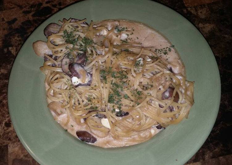 Langkah Mudah untuk mengolah Spaghetti Cream Cheez Alfredo, Bisa Manjain Lidah