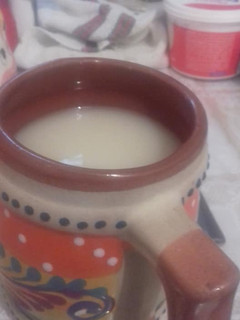 Una foto de Atole de harina de mezquite para tamales de rajas y cenizas