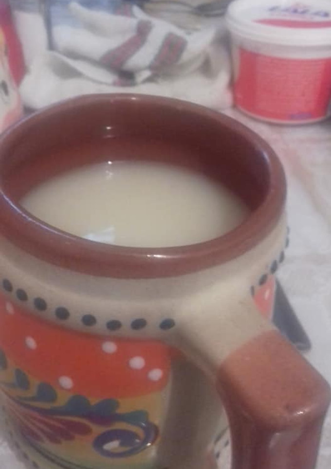 Una foto de Atole de harina de mezquite para tamales de rajas y cenizas