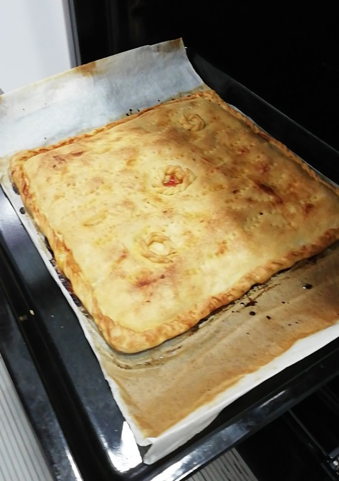 Una foto de Empanada de atún
