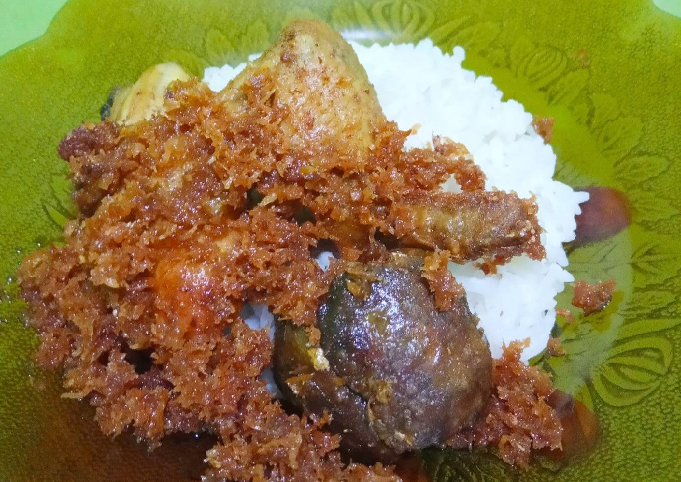 Ayam Goreng dan Hati Ayam tabur Serundeng👌