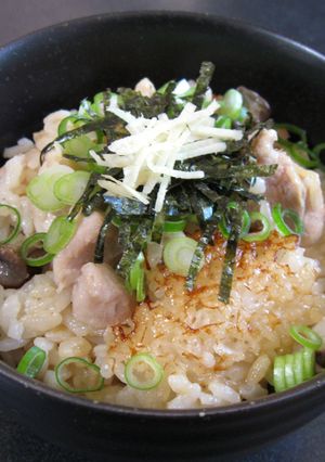 A picture of Ginger Chicken Takikomi Gohan.