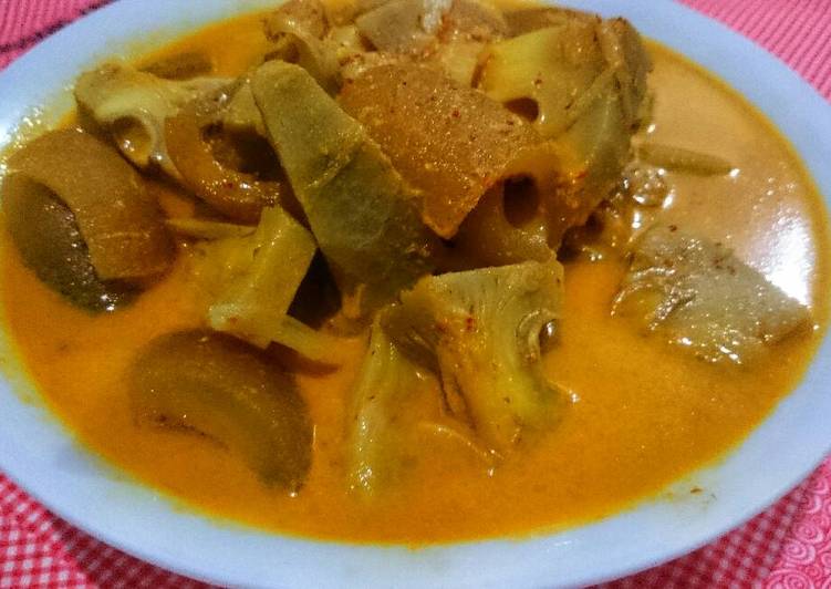 Gulai Kikil Nangka