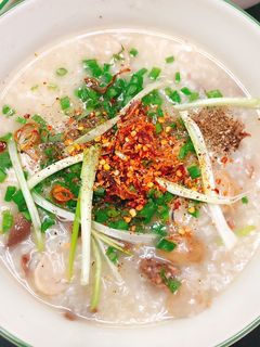Hình của món Cháo bồ câu.