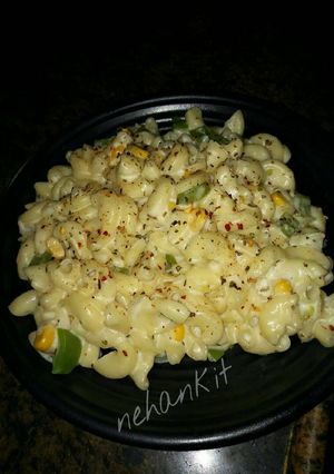 A picture of White pasta/macaroni.