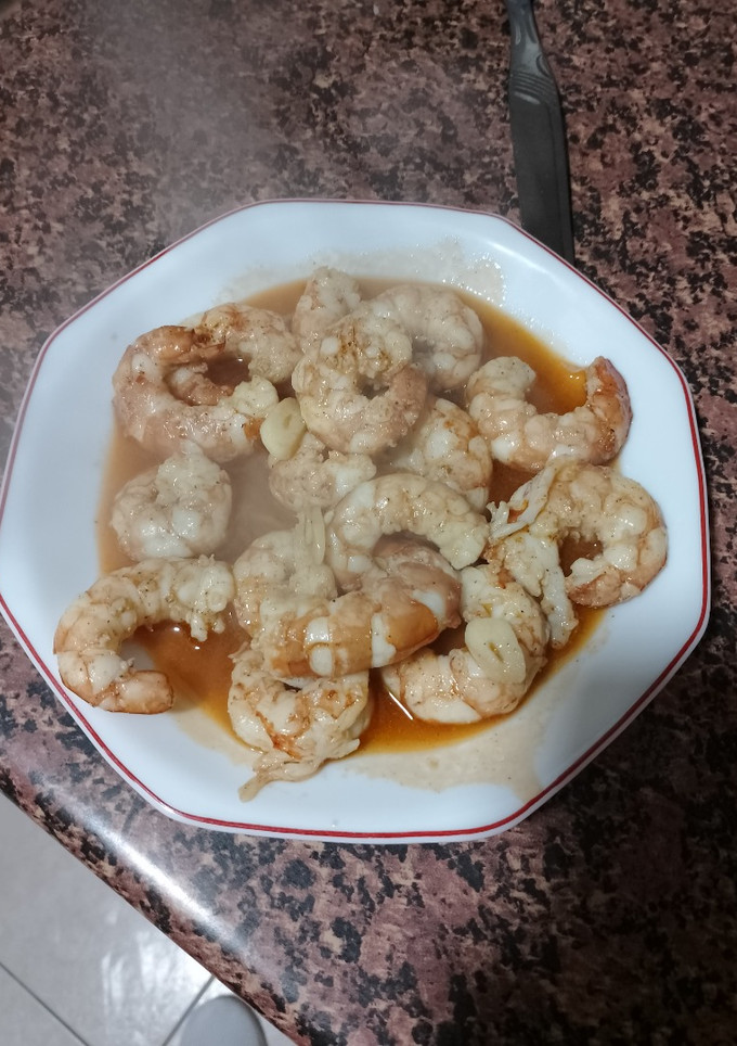 Una foto de Gambones al Vino