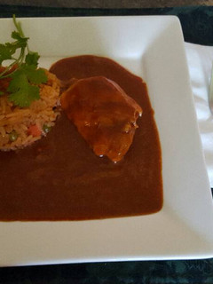 Una foto de Mole estilo Juchipila