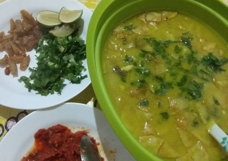 Cara Gampang Membuat Soto ayam santan, Bisa Manjain Lidah