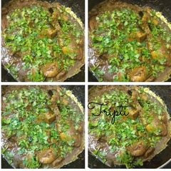 A picture of Dry roast chicken masala curry.