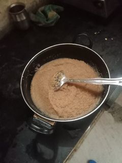 सूजी का हलवा (sooji ka halwa recipe in Hindi) रेसिपी मुख्य फोटो