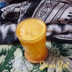 A picture of Cape Gooseberry Juice with Candy Sugar.