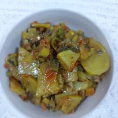A picture of Potato with spring onion.