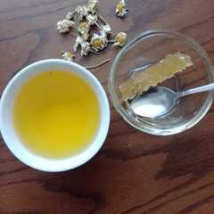 چای بابونه و عسل-レシピのメイン写真