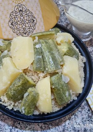 Une photo de Couscous De Blé Complet Végétarien Au Lait