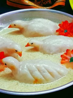 ক্ষীরের পুর ভরা হাঁস দুধপুলি(kheerer pur bhara has doodh puli recipe in Bengali) রেসিপির প্রধান ছবি