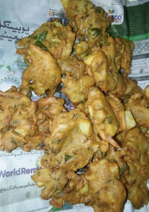 A picture of Besan Alu Ke pakory.