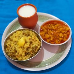 A picture of સાદી ખીચડી.