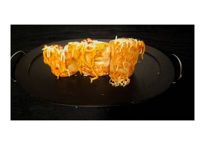 Cheese Burst Maggi Dosa