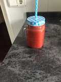 Jugos de verdura y frutitas