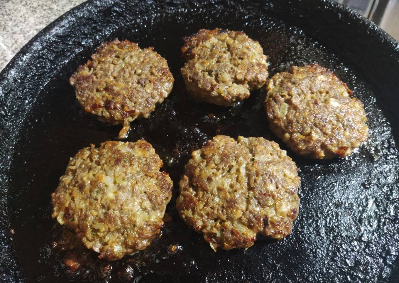 Hamburguesas de carne jugosas