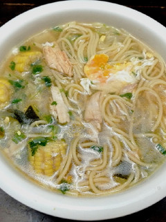 Una foto de Sopa de Gallina y Espaguetis
