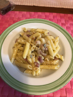 Foto di Pasta noci, gorgonzola e speck