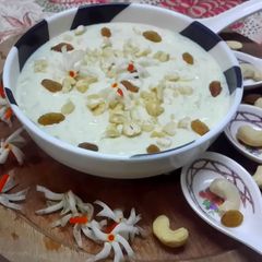 A picture of Lauki kheer /Bottle gourd dessert.