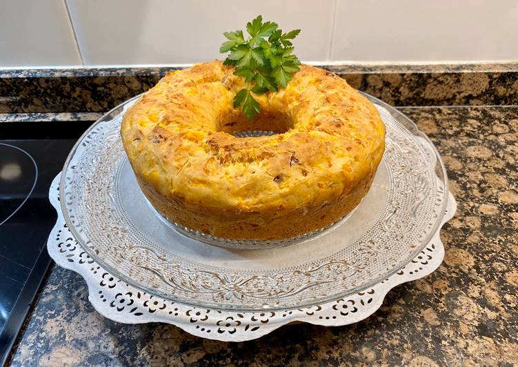 Bizcocho salado de calabaza y jamón